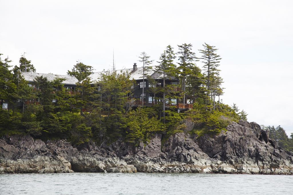 Middle Beach Lodge Tofino Exterior photo