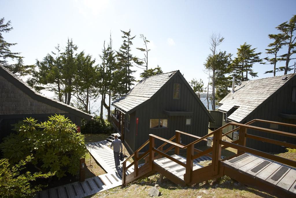 Middle Beach Lodge Tofino Exterior photo